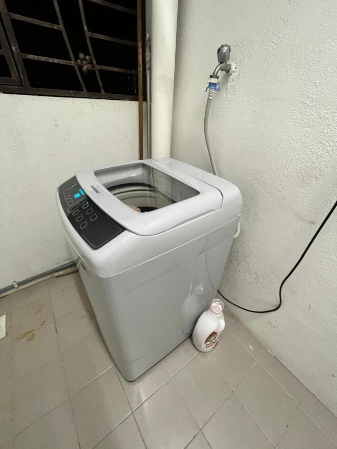 Tropika Homestay Bangi With 3 Bedrooms Kajang Exterior foto